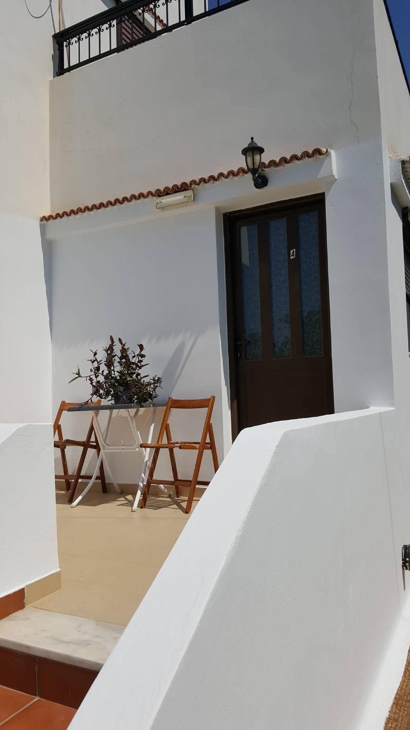 Mear Apartments And Studios Gialos  Exterior photo